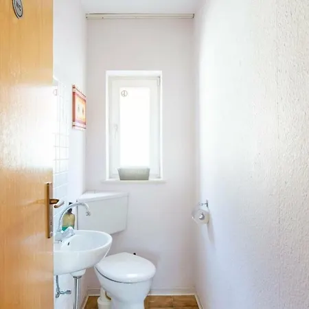 1 Bedroom Holiday home